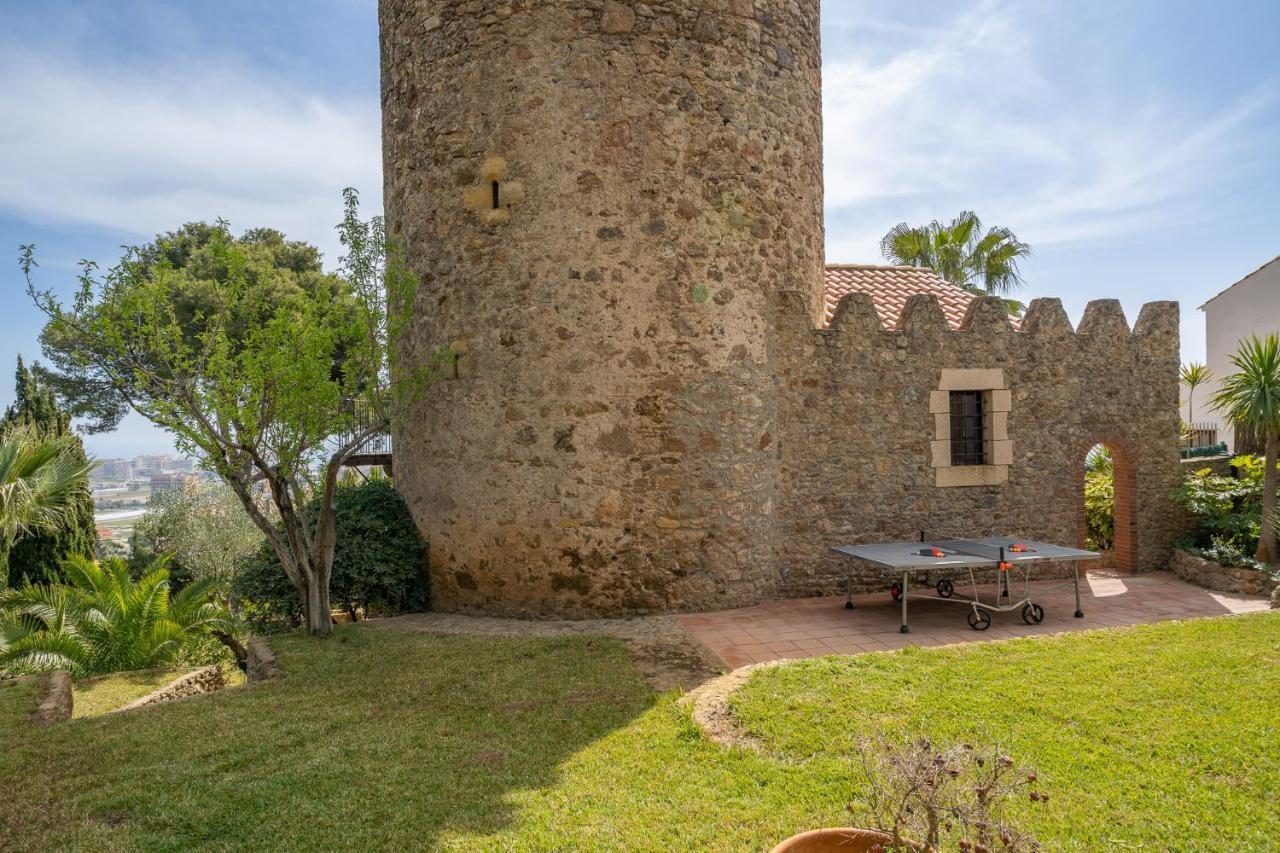 Castillo Can Xirau, Propiedad Exclusiva Con Piscina & Aircon Villa Santa Susanna Luaran gambar