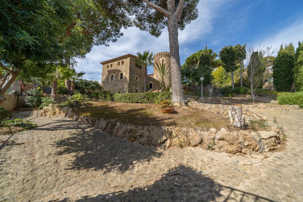 Castillo Can Xirau, Propiedad Exclusiva Con Piscina & Aircon Villa Santa Susanna Luaran gambar